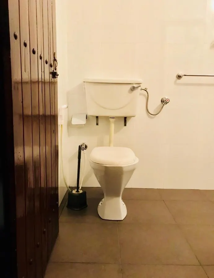 Moon Beam Kandy Hotel